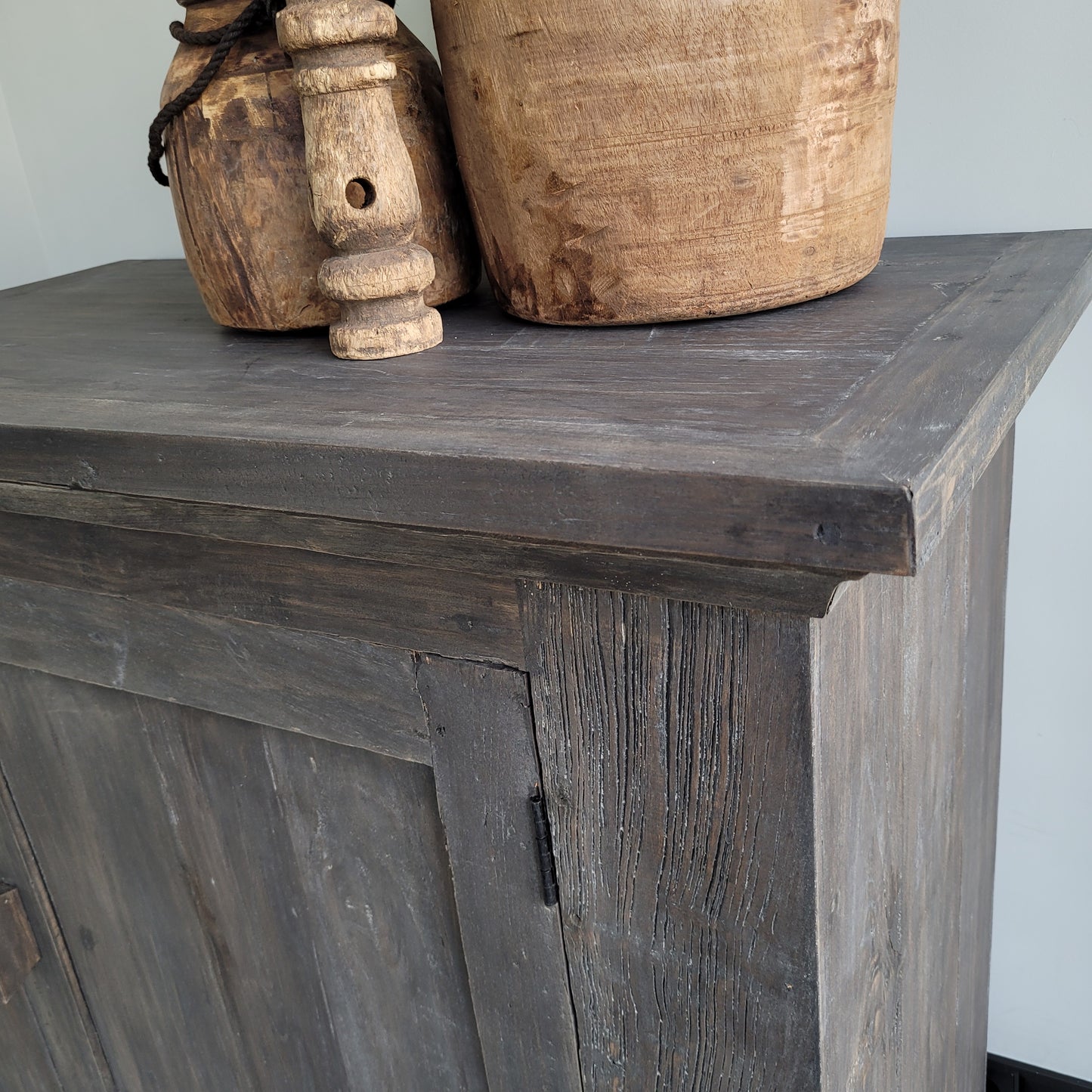 Eendeurskast commode Vintage sober vergrijsd