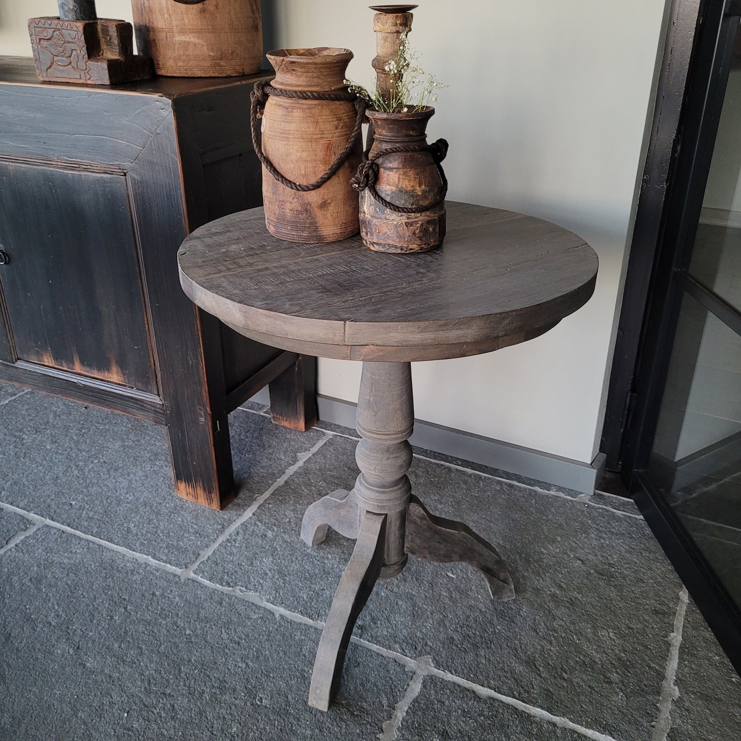 Wijntafel sober vergrijsd hout (bestelbaar)