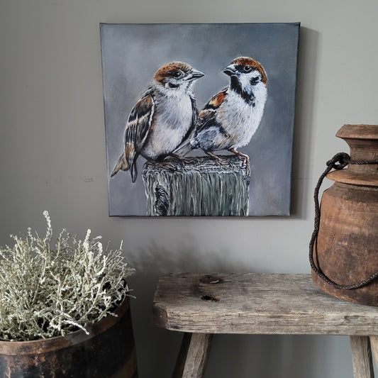 Stoer & sober schilderij mussen