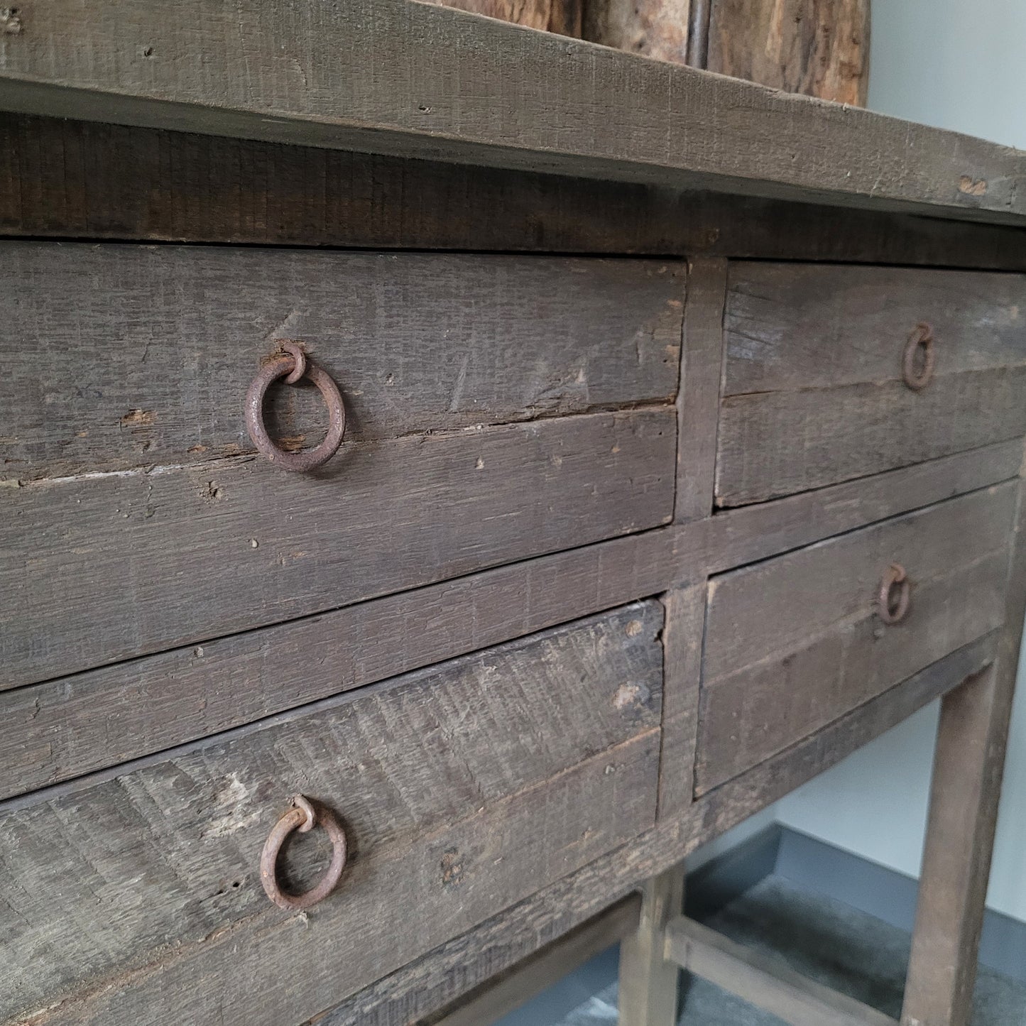 Sidetable oud hout driftwood Jenong 4 lades