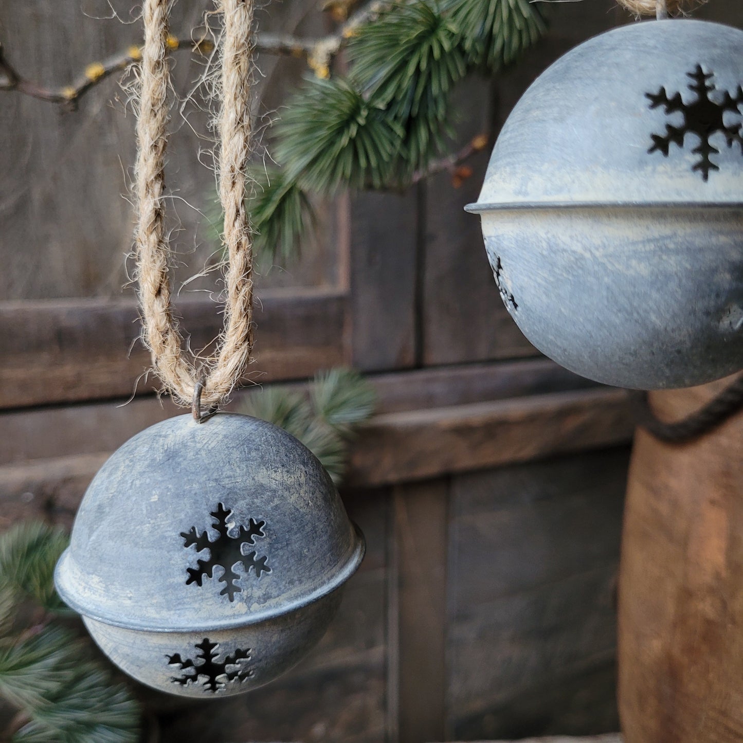 Kerstbal sneeuwvlok aan touw zink S
