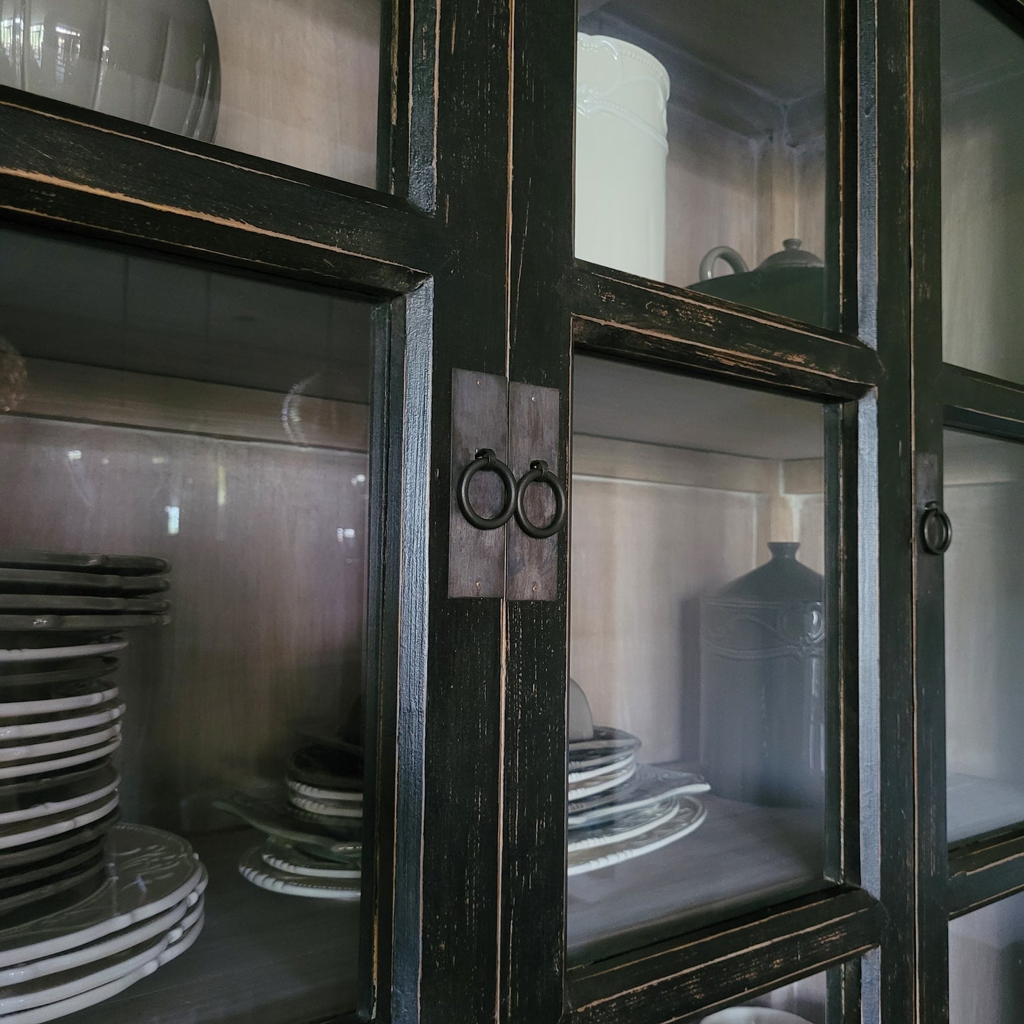 Vitrinekast | buffetkast Chinees oud zwart