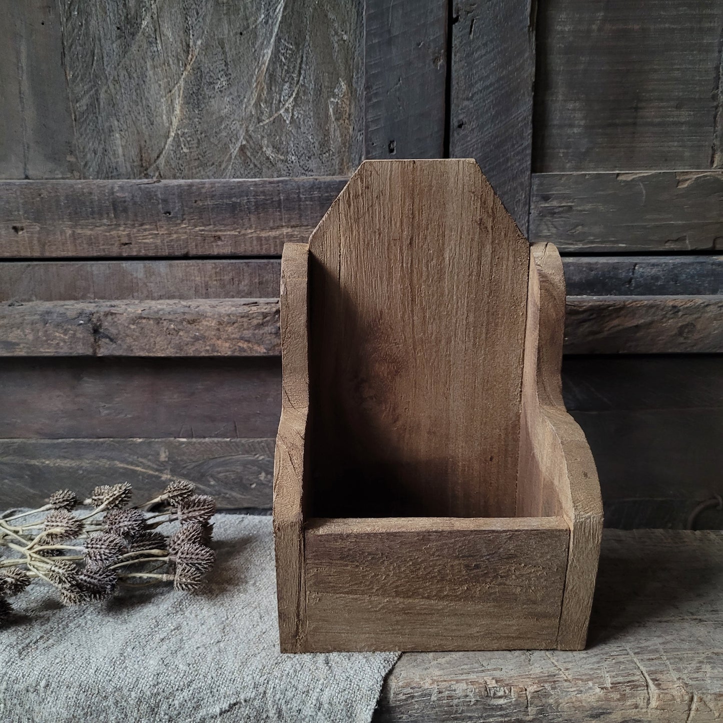 Oud houten gruttersbakje