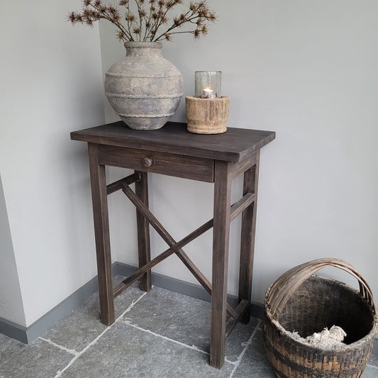 Sidetable Vintage sober vergrijsd