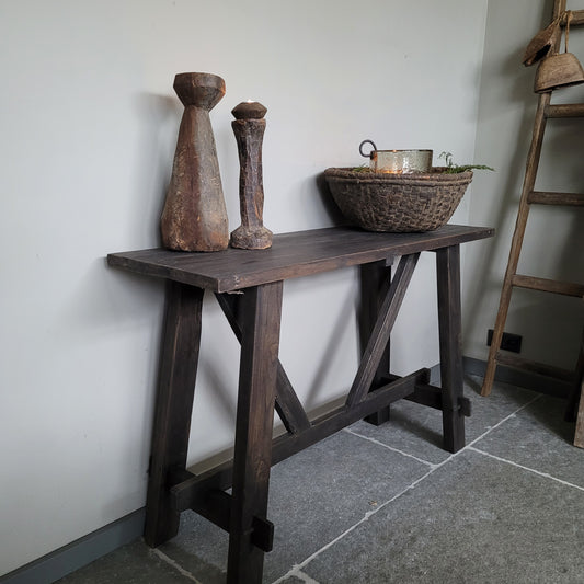 Sidetable Vintage sober vergrijsd