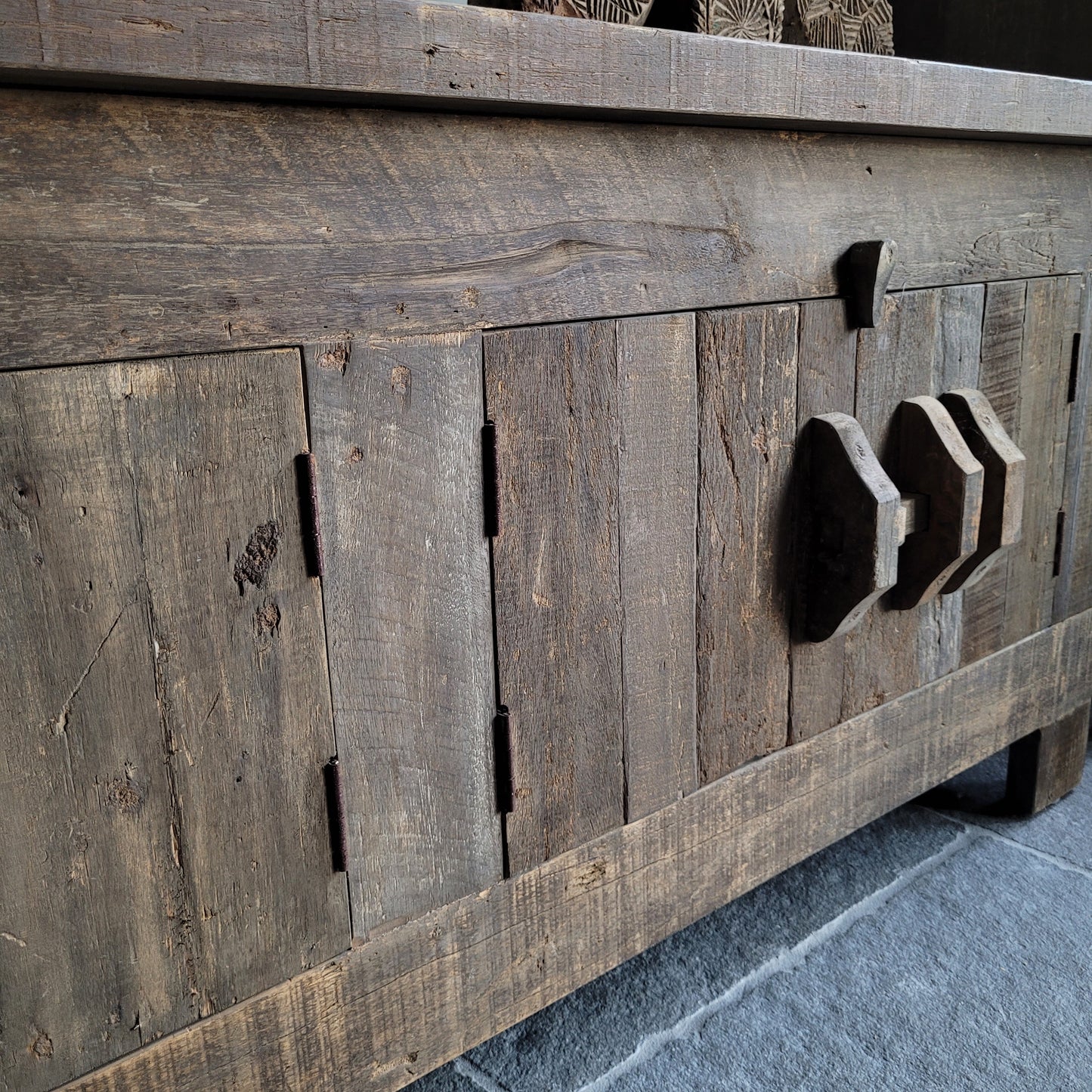 Tv meubel | dressoir oud hout driftwood schuifslot