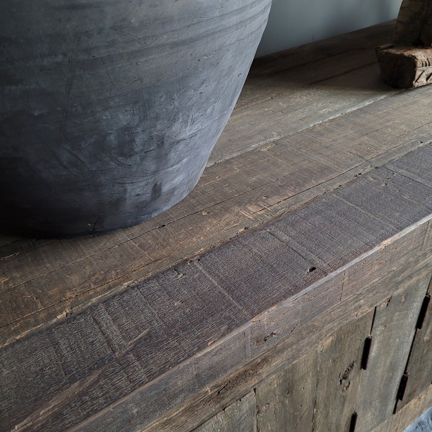 Tv meubel | dressoir oud hout driftwood schuifslot