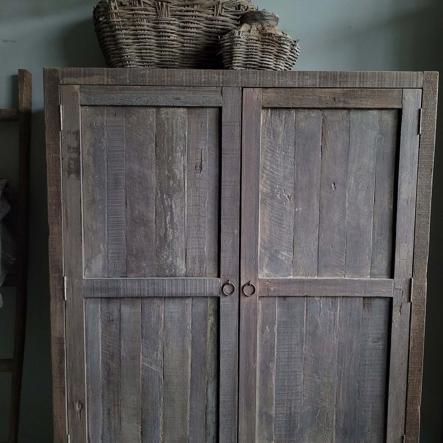 Kast oud hout driftwood 2-deurs/lades 160cm