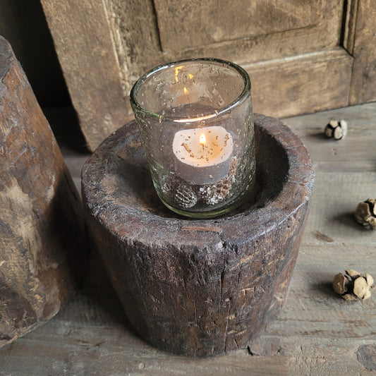 Uniek oud houten vijzel