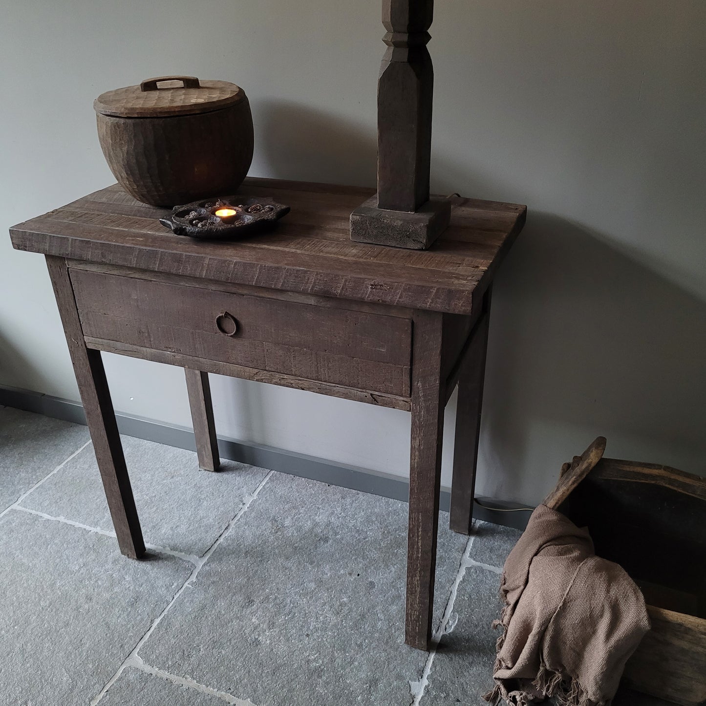Sidetable met lade oud hout driftwood