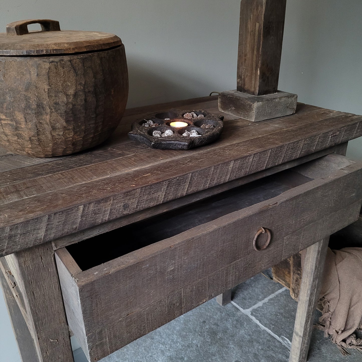 Sidetable met lade oud hout driftwood