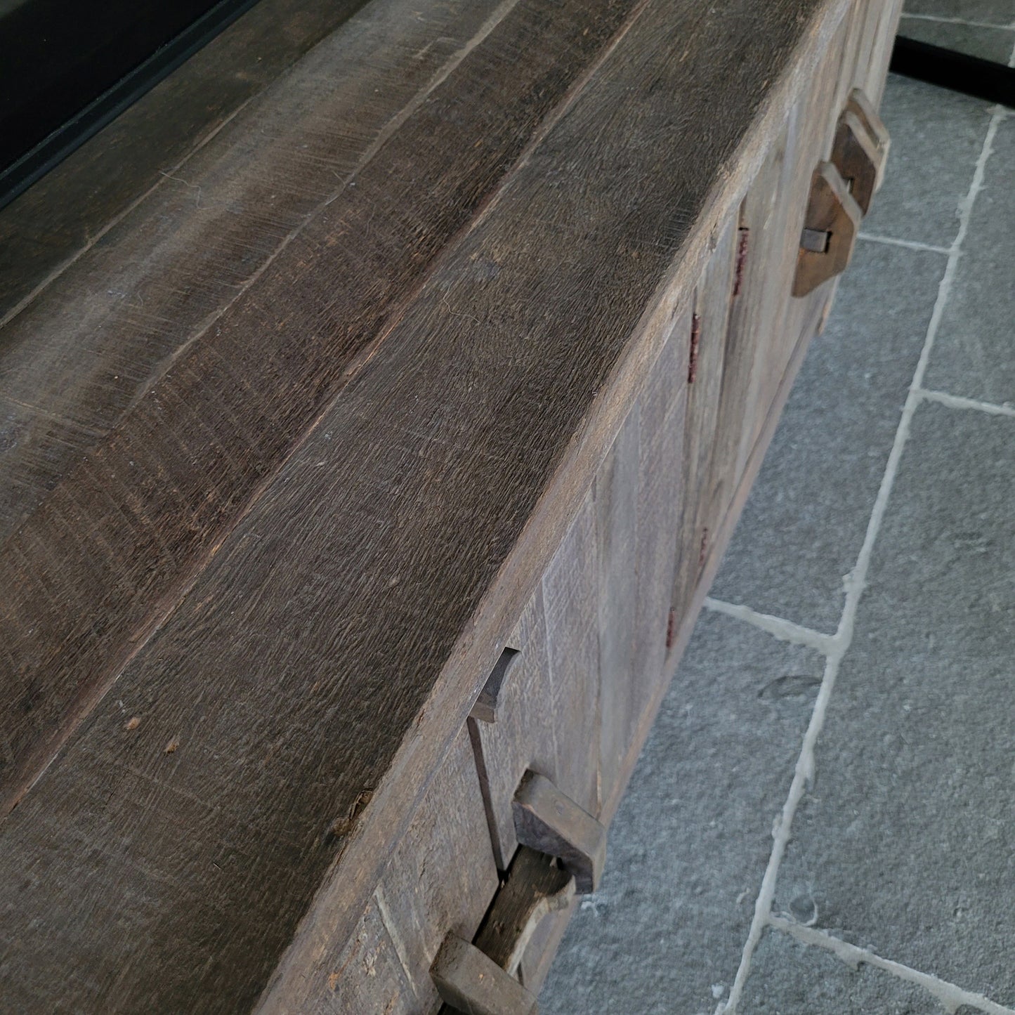 Dressoir oud hout driftwood schuifslot