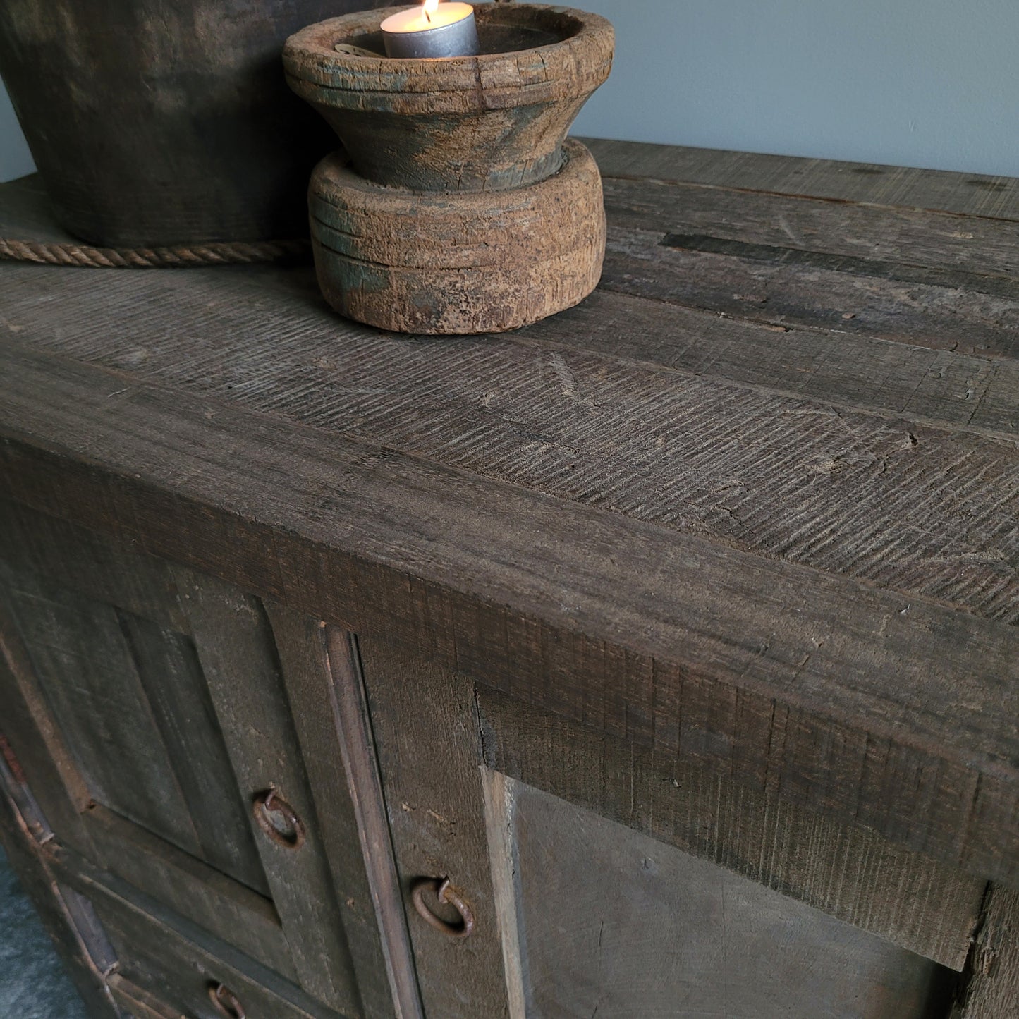 Kastje | commode driftwood