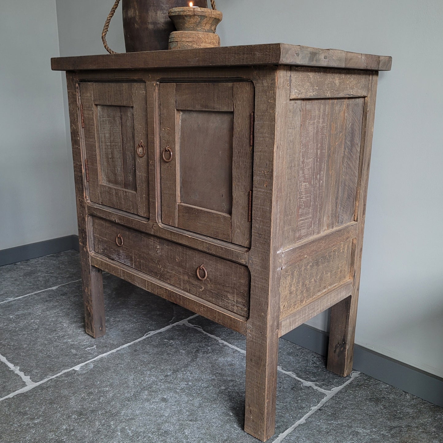 Kastje | commode driftwood