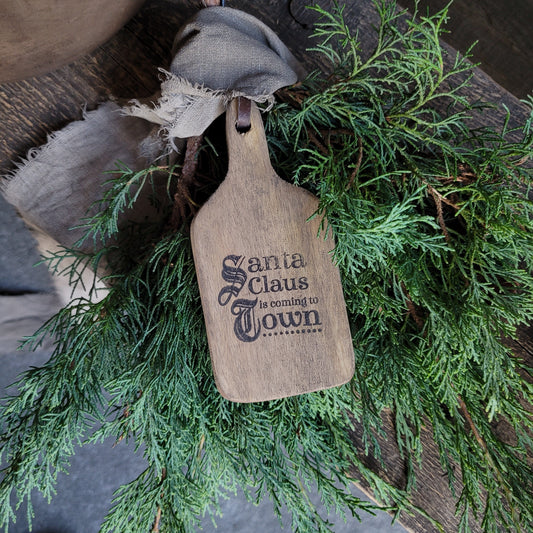 Houten plankje met lint 'Santa Claus'
