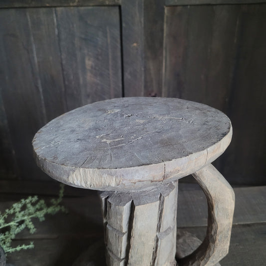 Uniek oud houten ornament