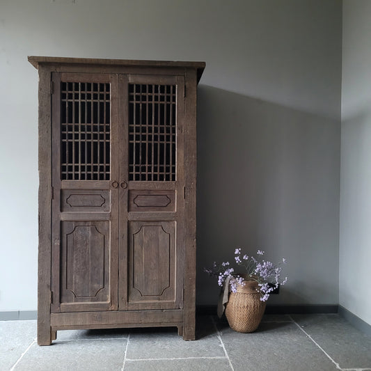 Kast Nepali driftwood 2-deurs