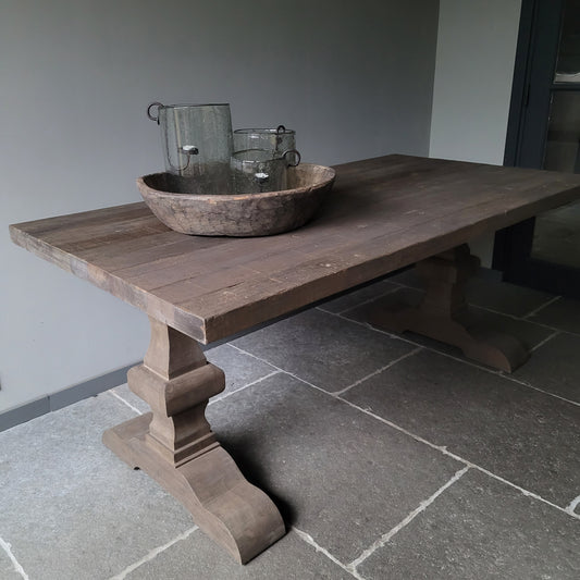 Kloostertafel driftwood oud hout sober