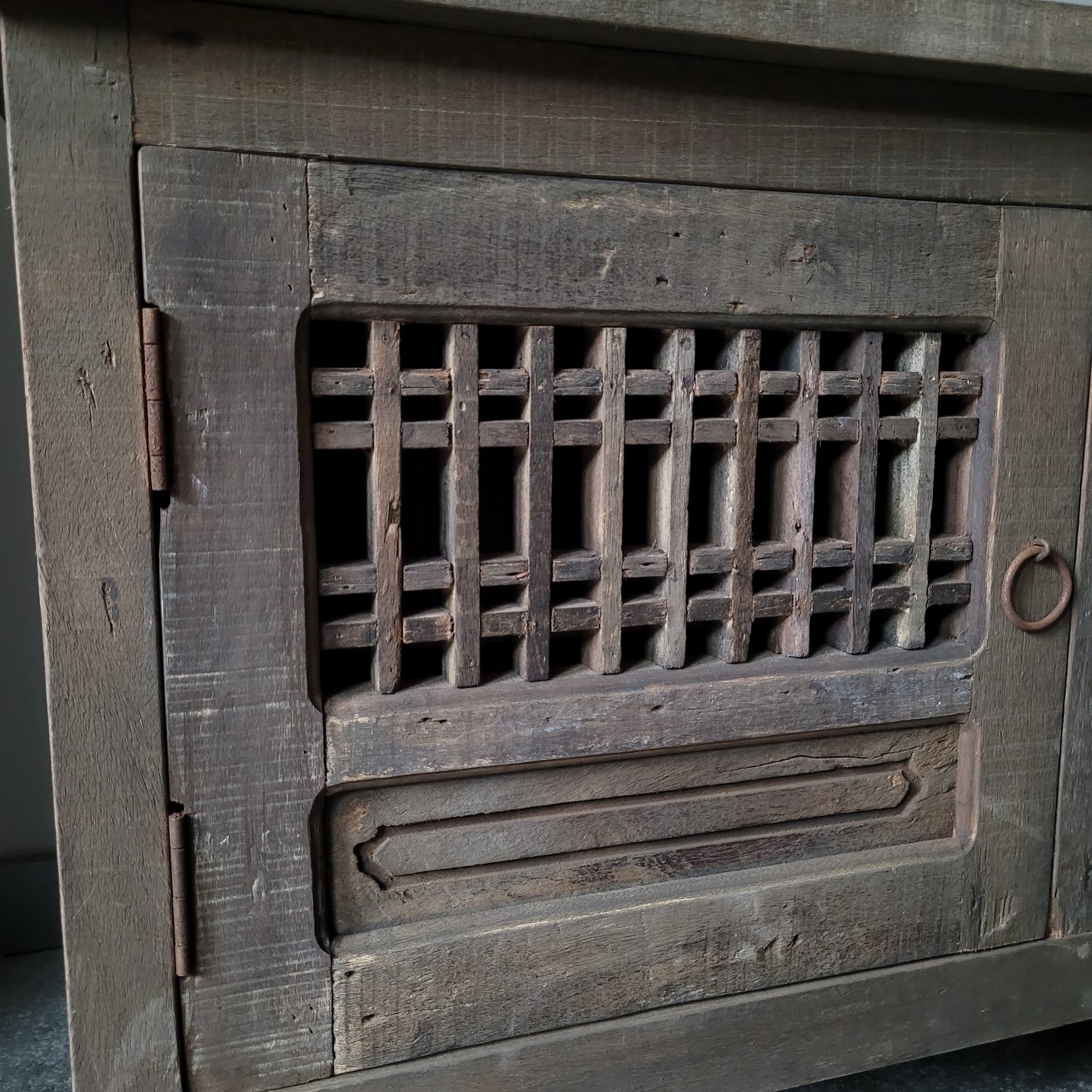 Tv meubel | dressoir Nepali oud hout driftwood 150cm