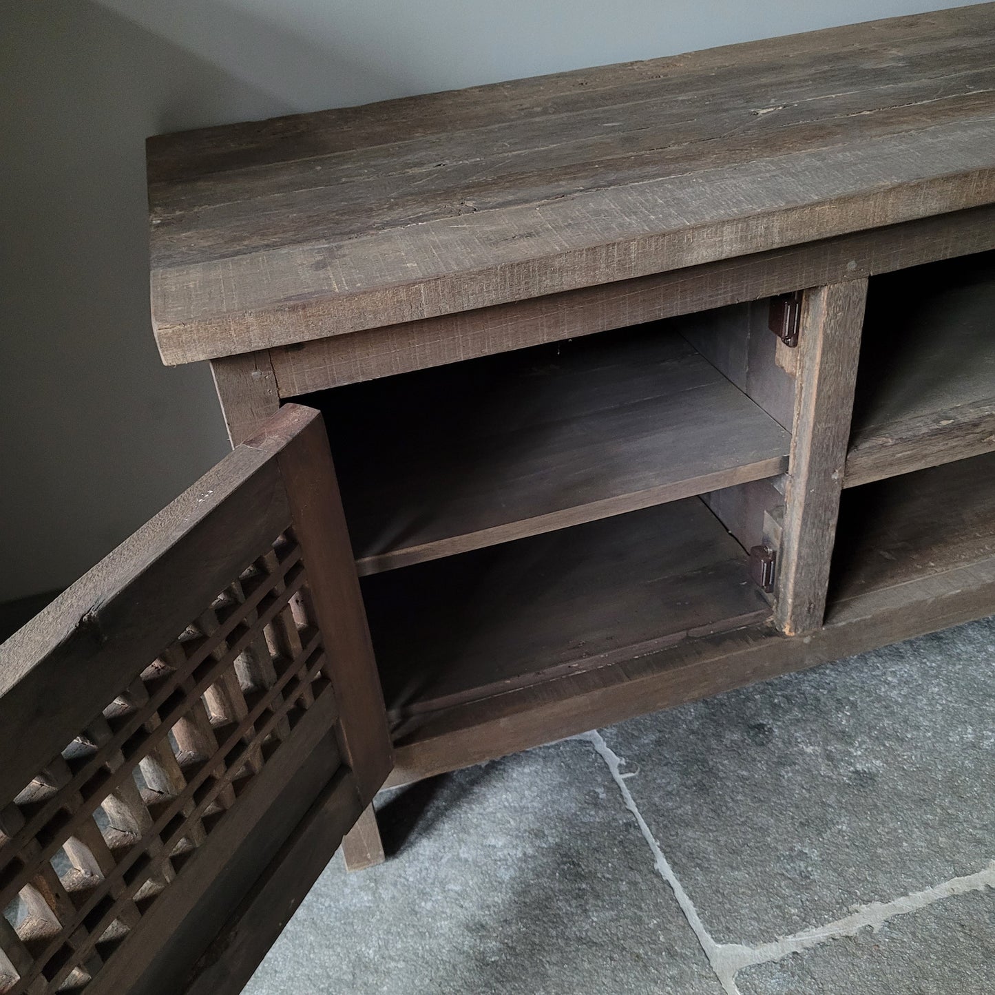 Tv meubel | dressoir Nepali oud hout driftwood 150cm