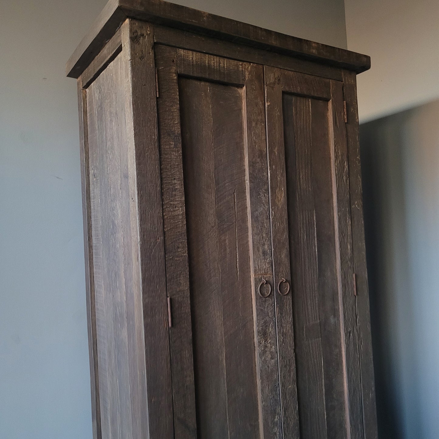 Kast oud hout driftwood 2-deurs