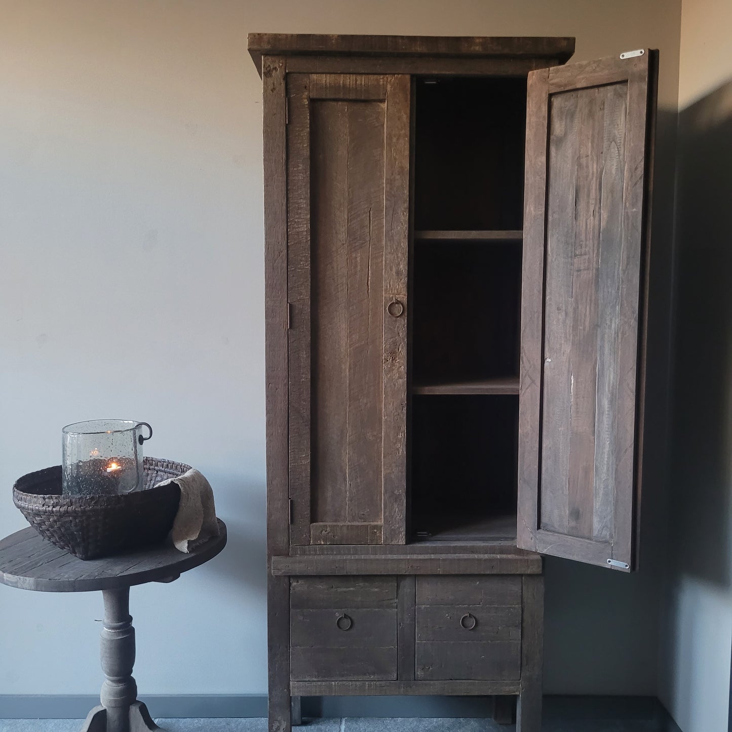 Kast oud hout driftwood 2-deurs