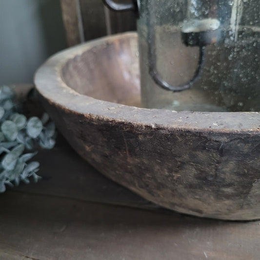 Oud houten schaal nr. 3