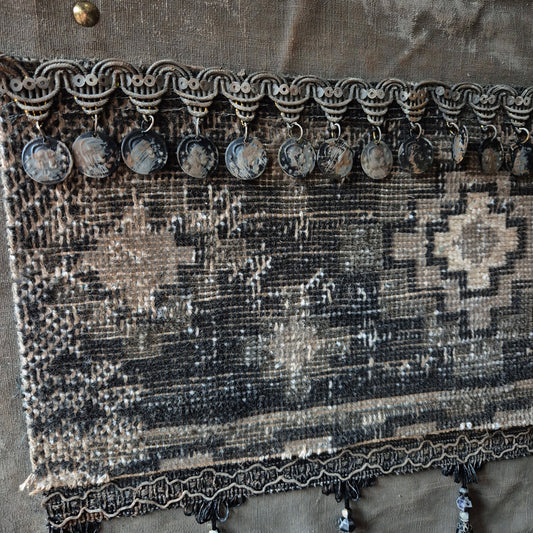 Kalkdoek kelim aan statief San7 nr. 2