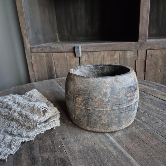 Oud houten vijzel | schaal nr. 23