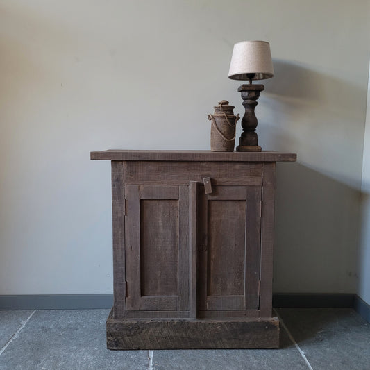 Kastje 2-deurs | schuifslot driftwood