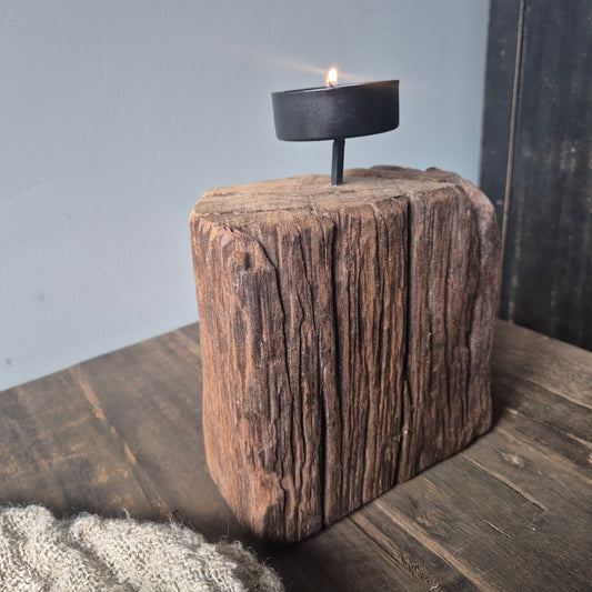 Kandelaar hout nr. 1