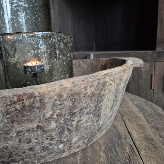 Oud houten schaal met handvat XL nr. 30
