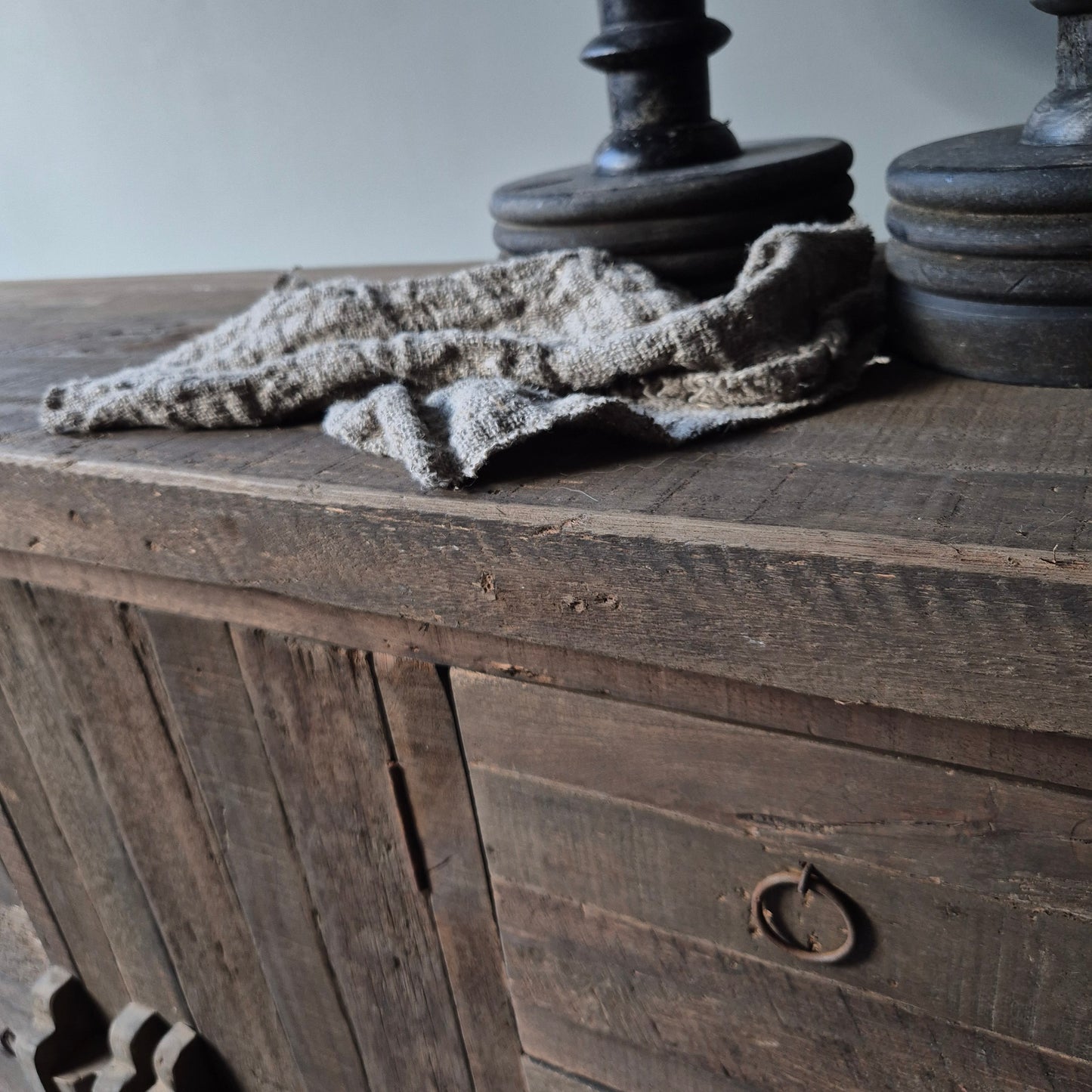 Dressoir | kast driftwood schuifslot 8 lades
