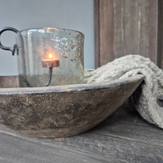 Oud houten schaal nr. 50