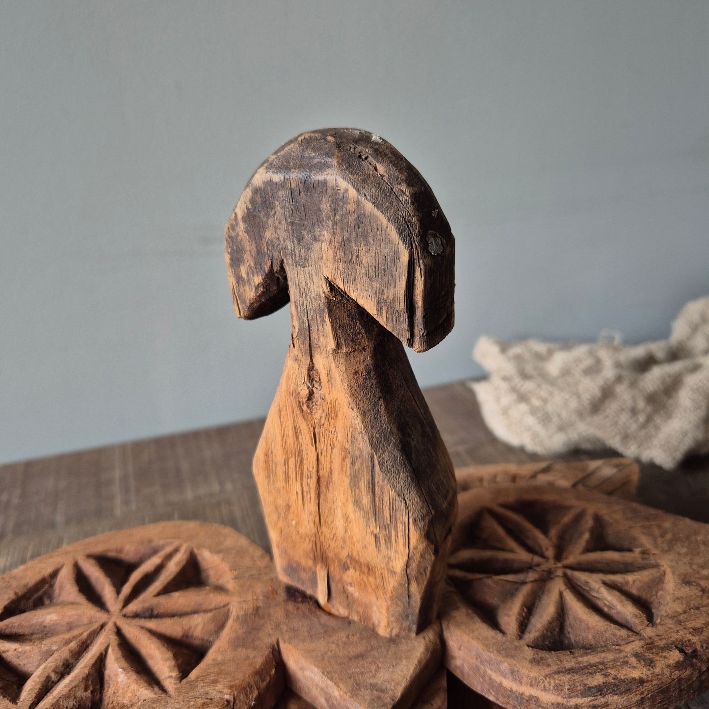 Oud houten spicebox