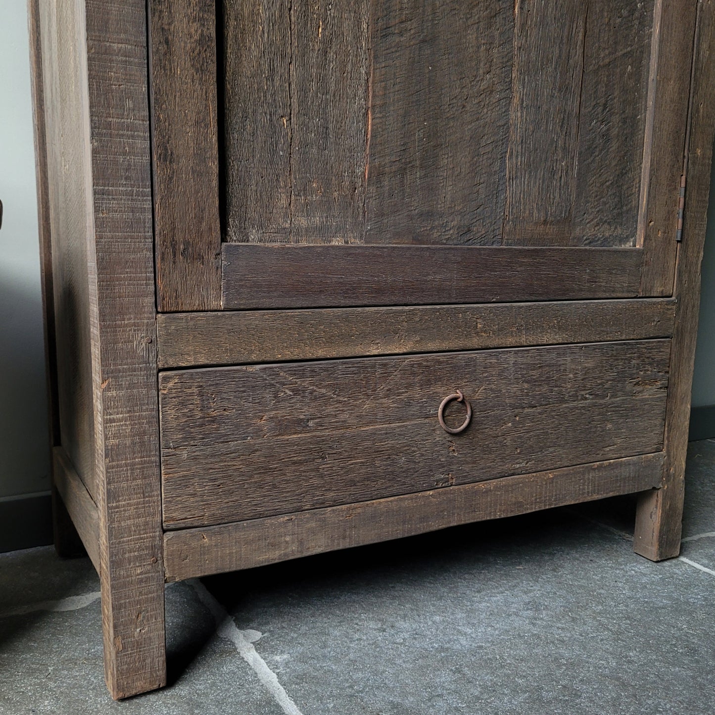 Eendeurs kast met lade driftwood