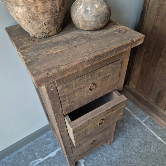 Ladekastje | sidetable driftwood oud hout