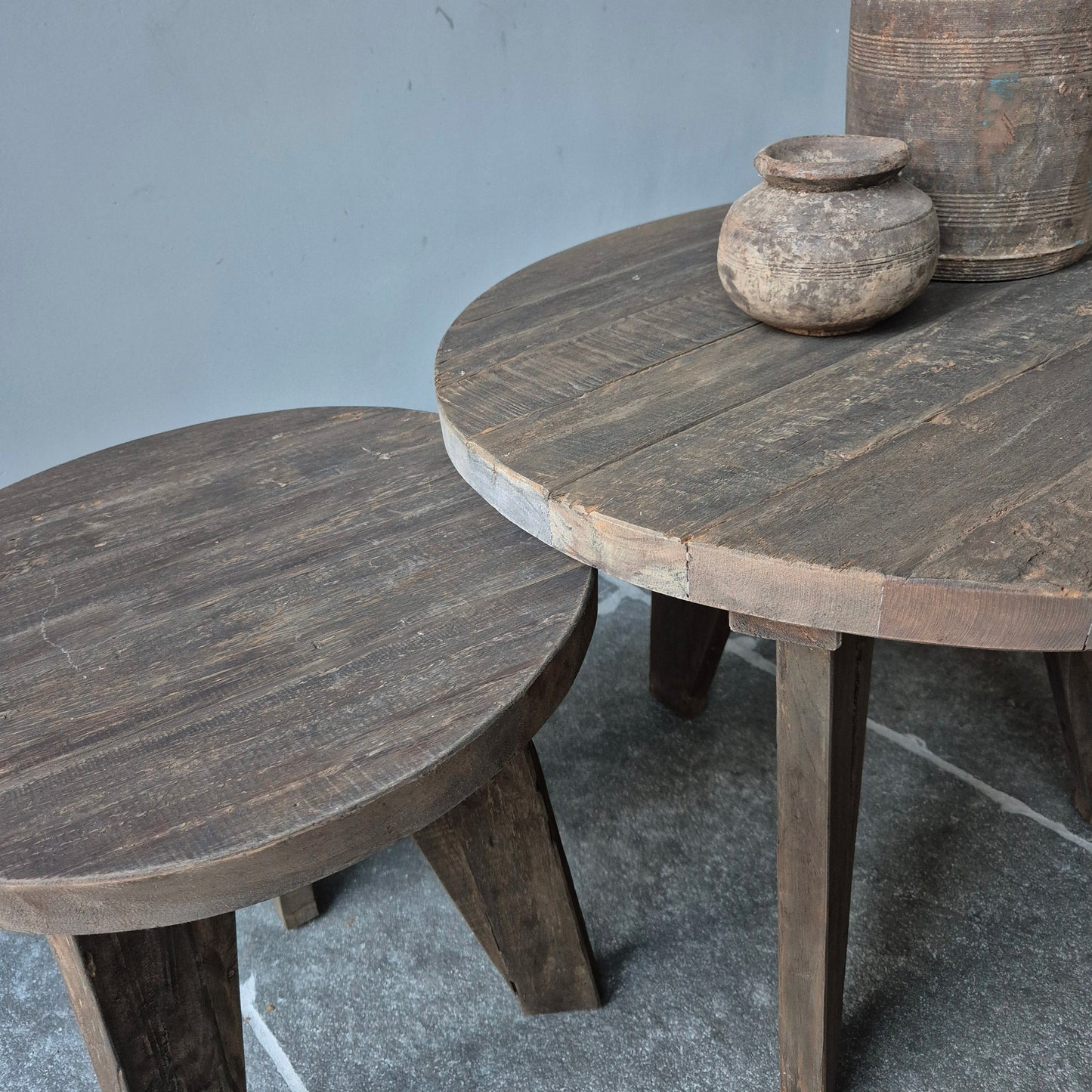 Salontafel rond oud hout driftwood set van 2