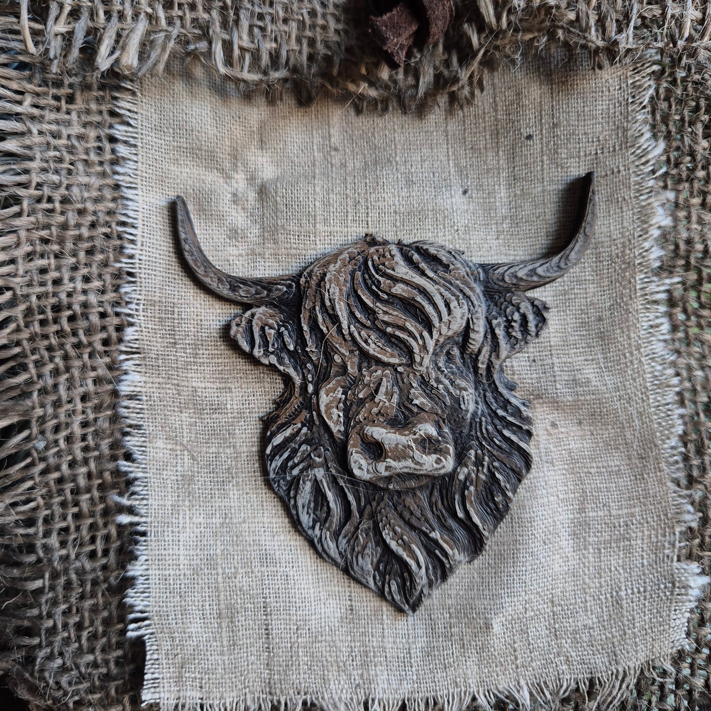 Handgemaakt jute hooglander hanger San7 kerst