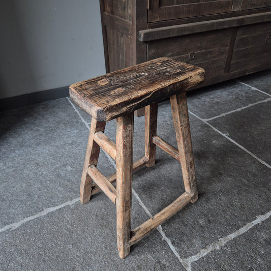 Uniek oud houten Chinese kruk | bankje nr. 11