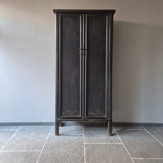 Hoge kast met slot | China black