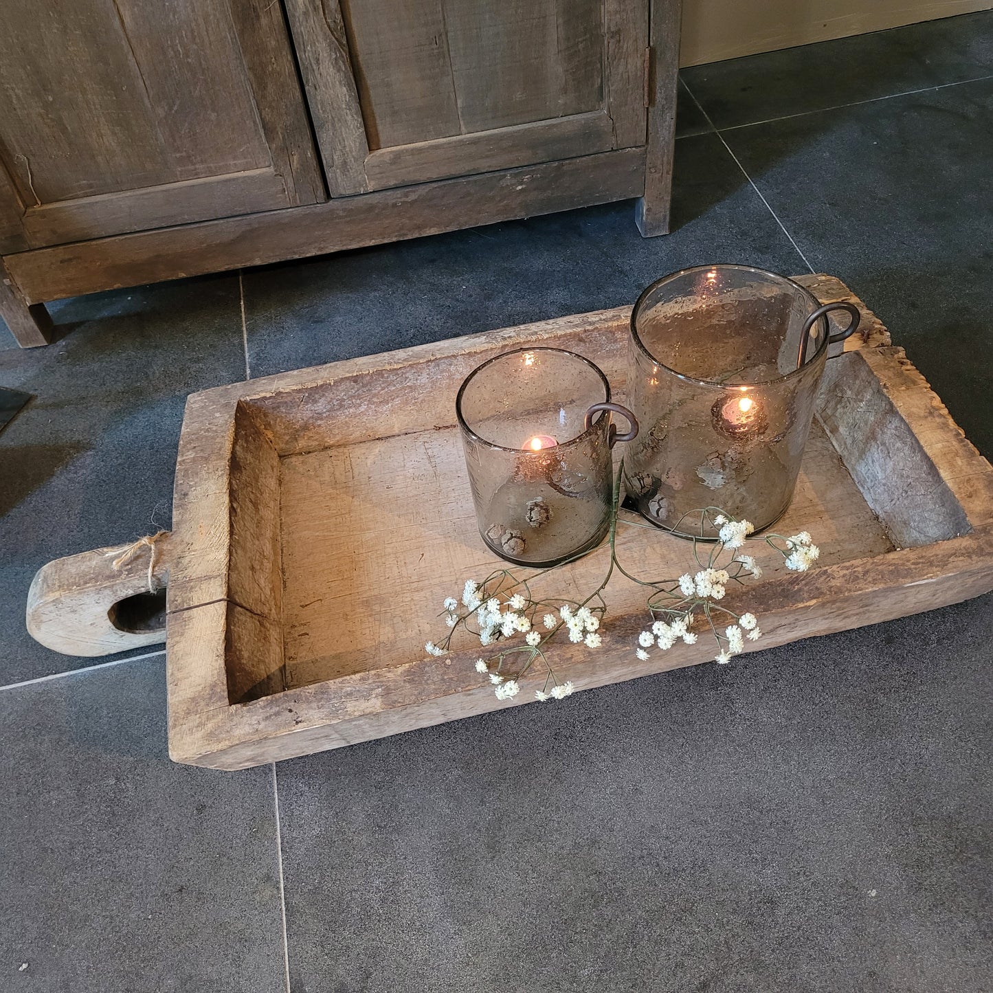 Uniek oud houten trog met handvat XL