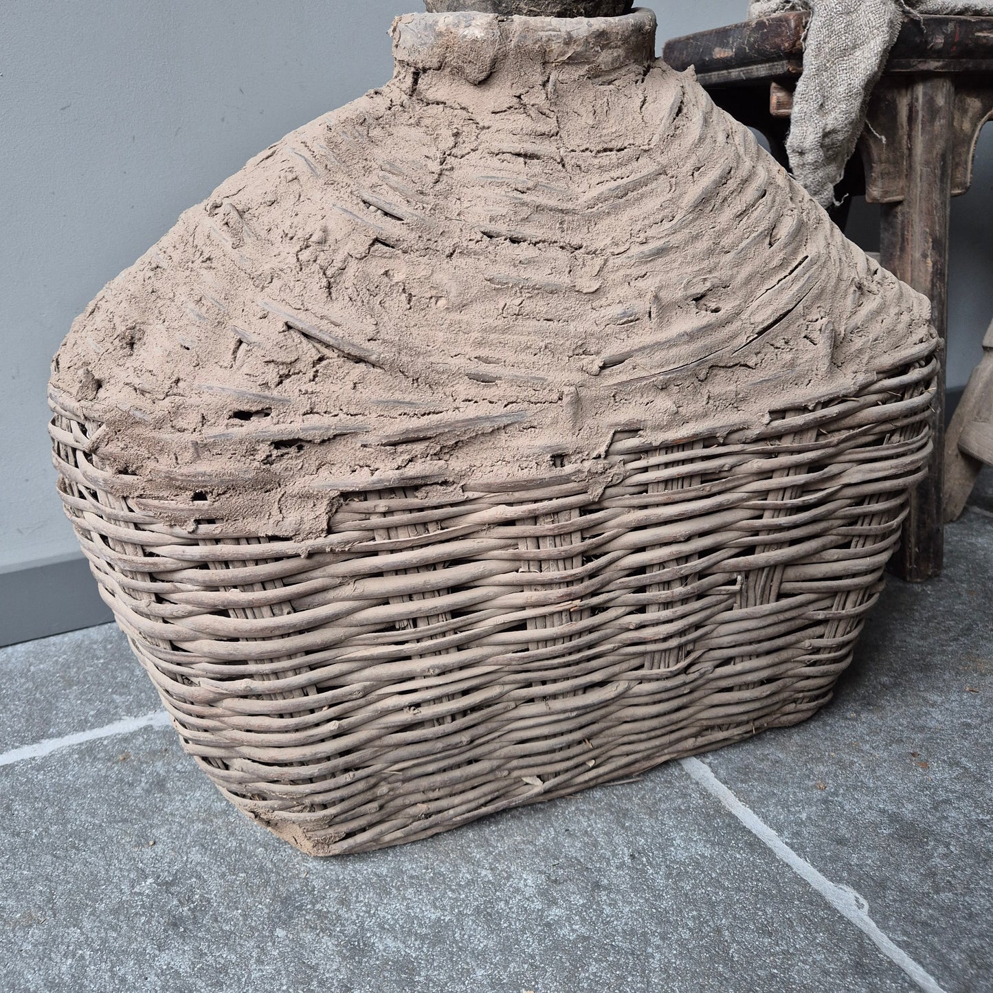 Leemkruik met deksel uniek nr. 17