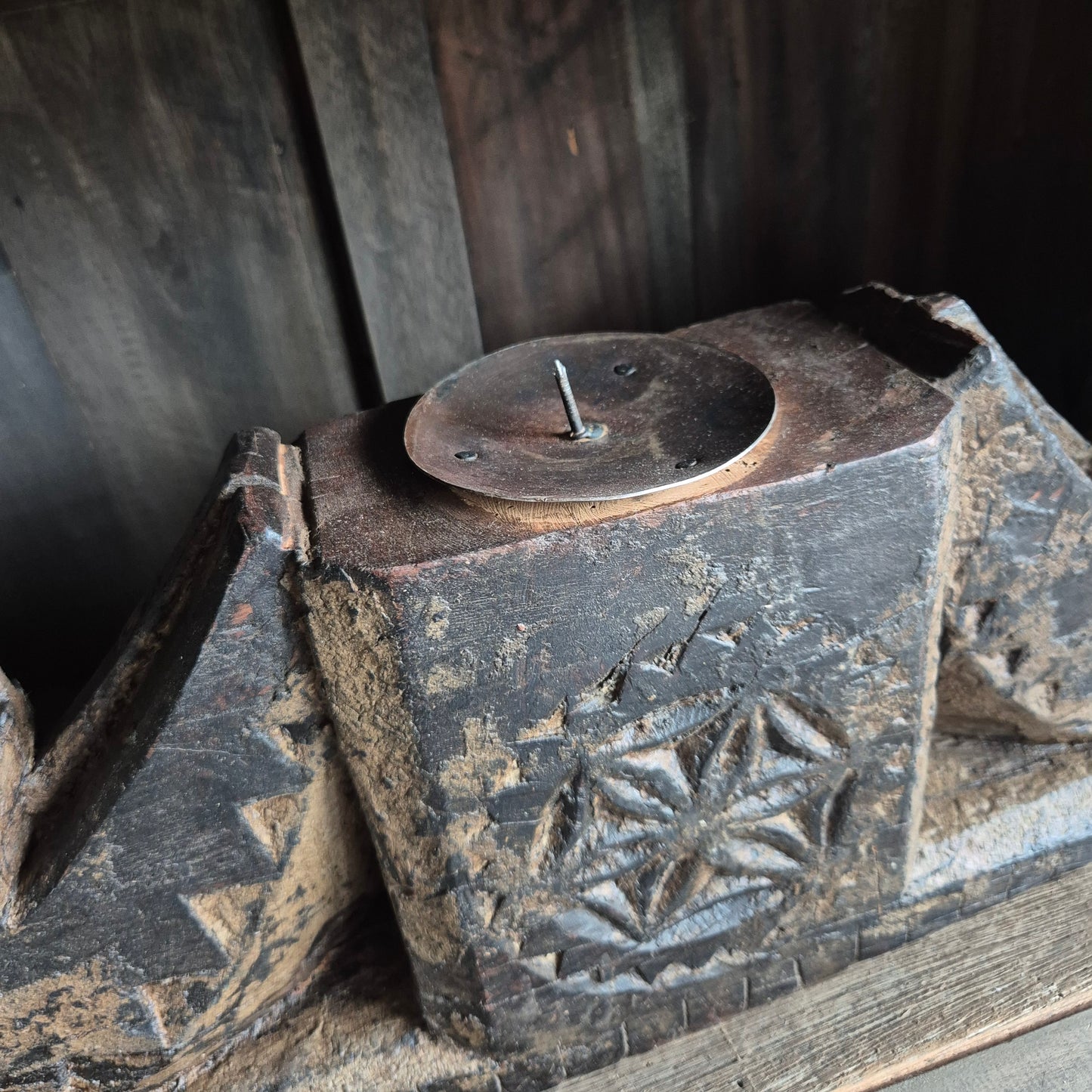 Oud houten ornament nr. 4