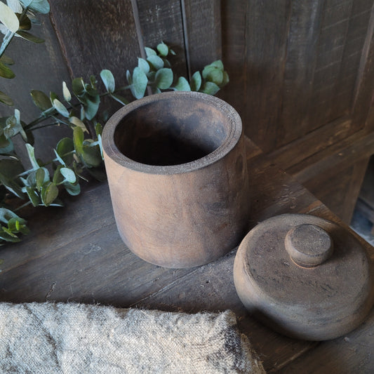 Houten potje met deksel