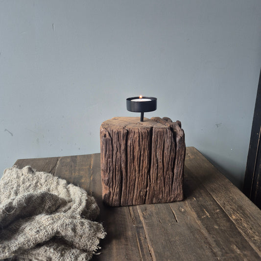 Kandelaar hout nr. 1