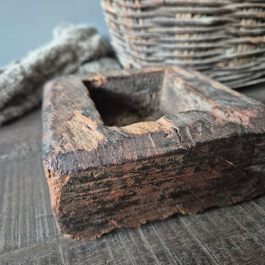 Uniek oud houten schaaltje nr. 2