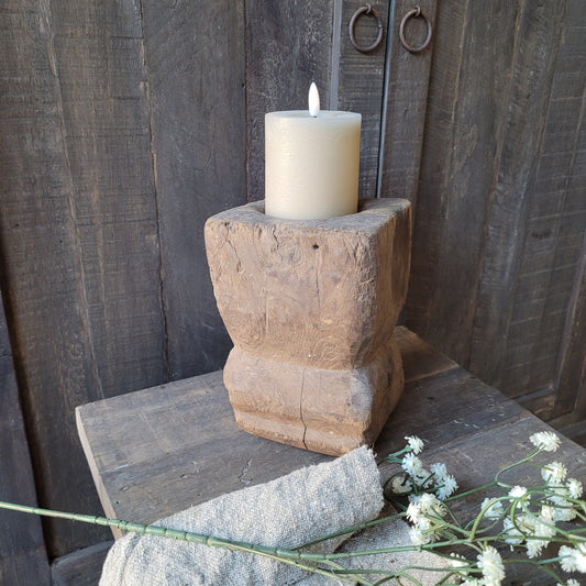 Uniek oud houten vijzel