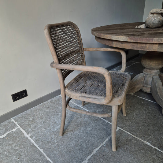 Houten stoel rotan | driftwood met armleuning