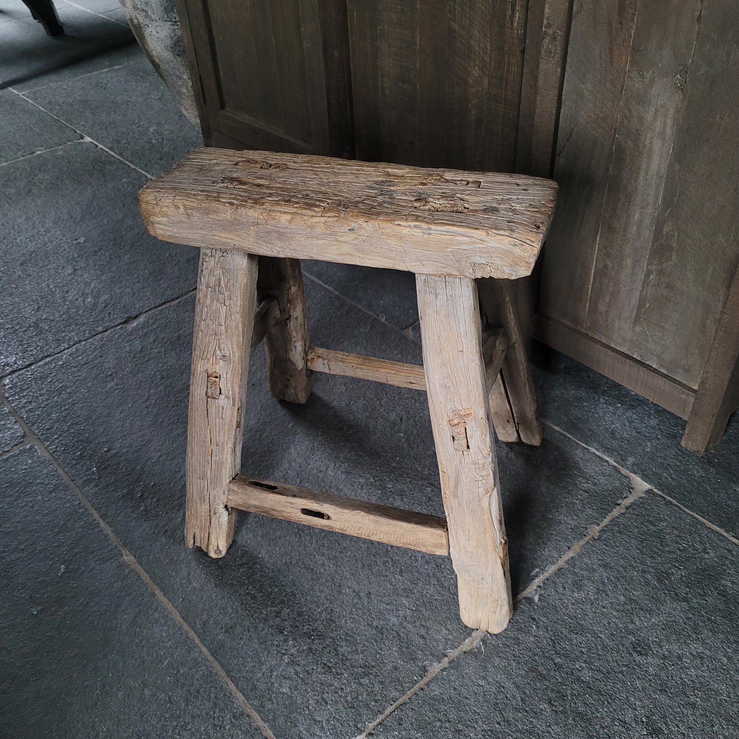 Uniek oud houten Chinese kruk | bankje
